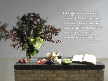 Poster Erntedank A1: Geschmückter Altar