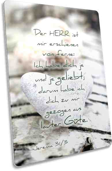 Postkarte: Kieselstein in Herzform