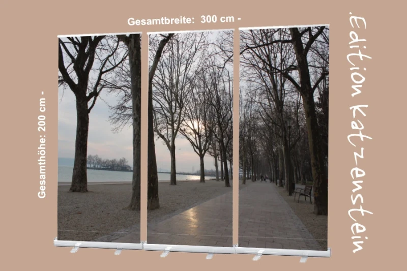 Stimmungsvolles Roll-Up-Display-Set für Abschiedsräume – Motiv: Tagore-Promenade (3 Stück)