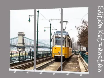Bestattungsbedarf: Roll-Up Display Set "Straßenbahn in Budapest"