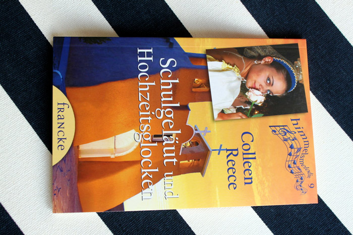 Schulgeläut und Hochzeitsglocken (Buch - Paperback)