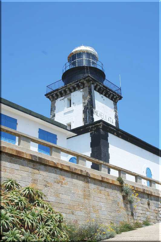 Leinwanddruck: Leuchtturm La Revellata III, Hochformat