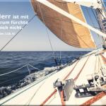 Christlicher Leinwanddruck: Segelyacht in voller Fahrt