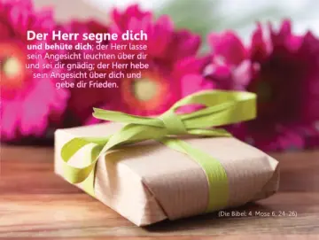 Poster A2: Geschenk vor Blumen