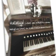 Postkarte: Altes Harmonium