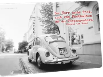 Postkarte: Weißer VW Käfer