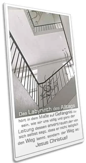 Postkarte, lang - Treppenhaus mit Graffiti - Maxicard