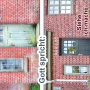 Postkarten Jahreslosung 2026 100er-Pack „Verwitterte und renovierte Haustür“