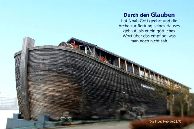 Nachbau des Nachbaus der Arche Noah in Wilhelmshaven am Bontekai